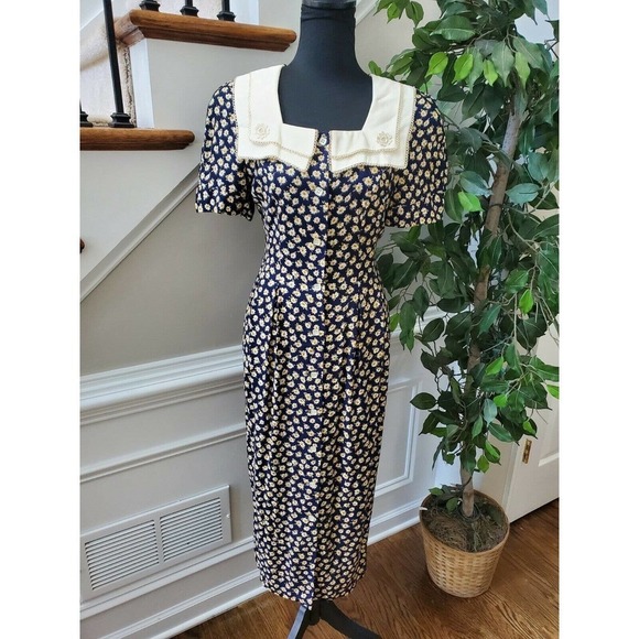 Vintage Perceptions Blue Floral Square Neck Short Sleeve Long Maxi Dress Size 6 - Picture 10 of 10